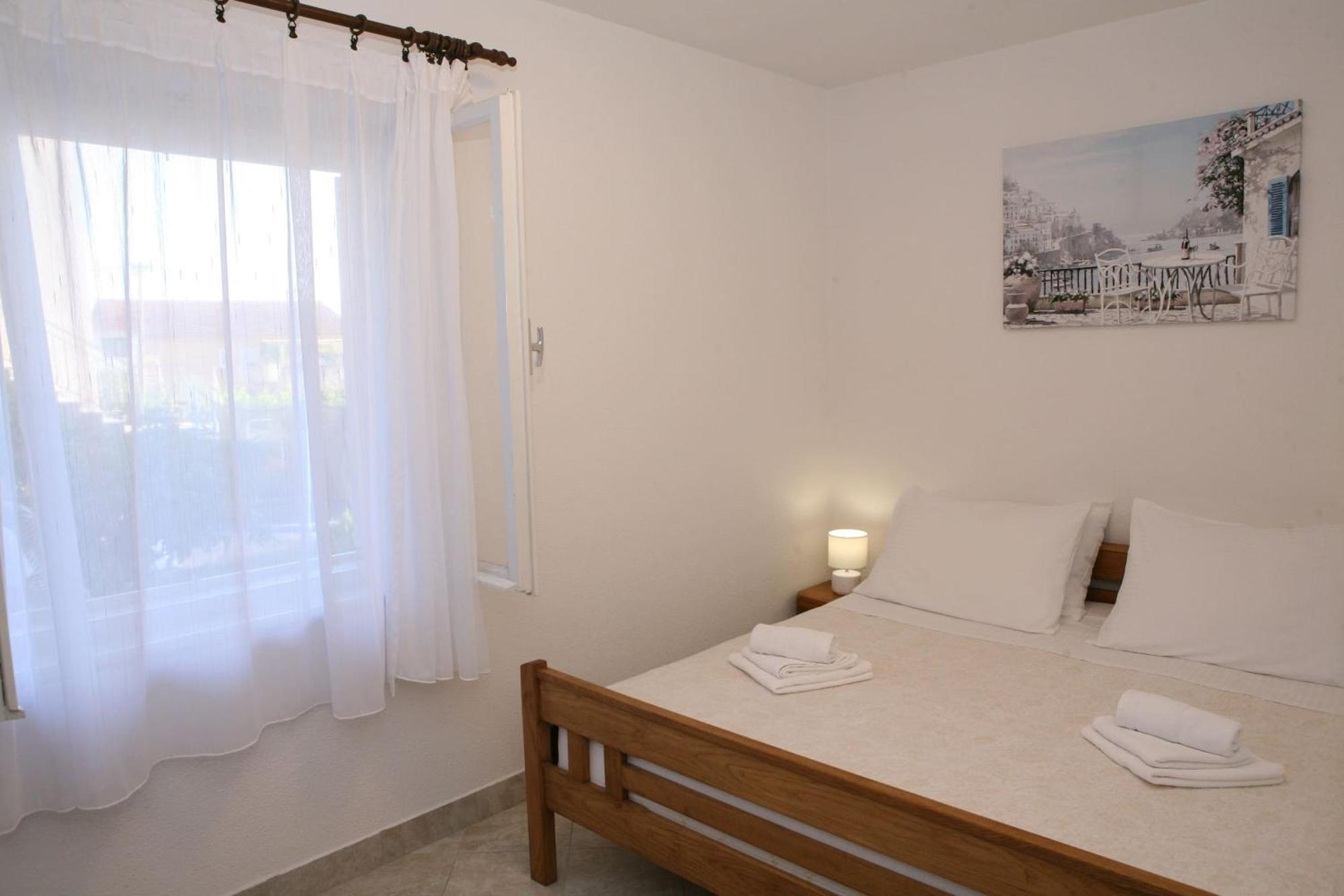 Apartments Old Town Трогір Екстер'єр фото